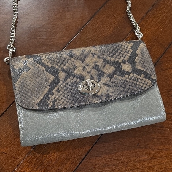 (J54) Coach Snake Print and Gray Crossbody Bag - Picture 1 of 9